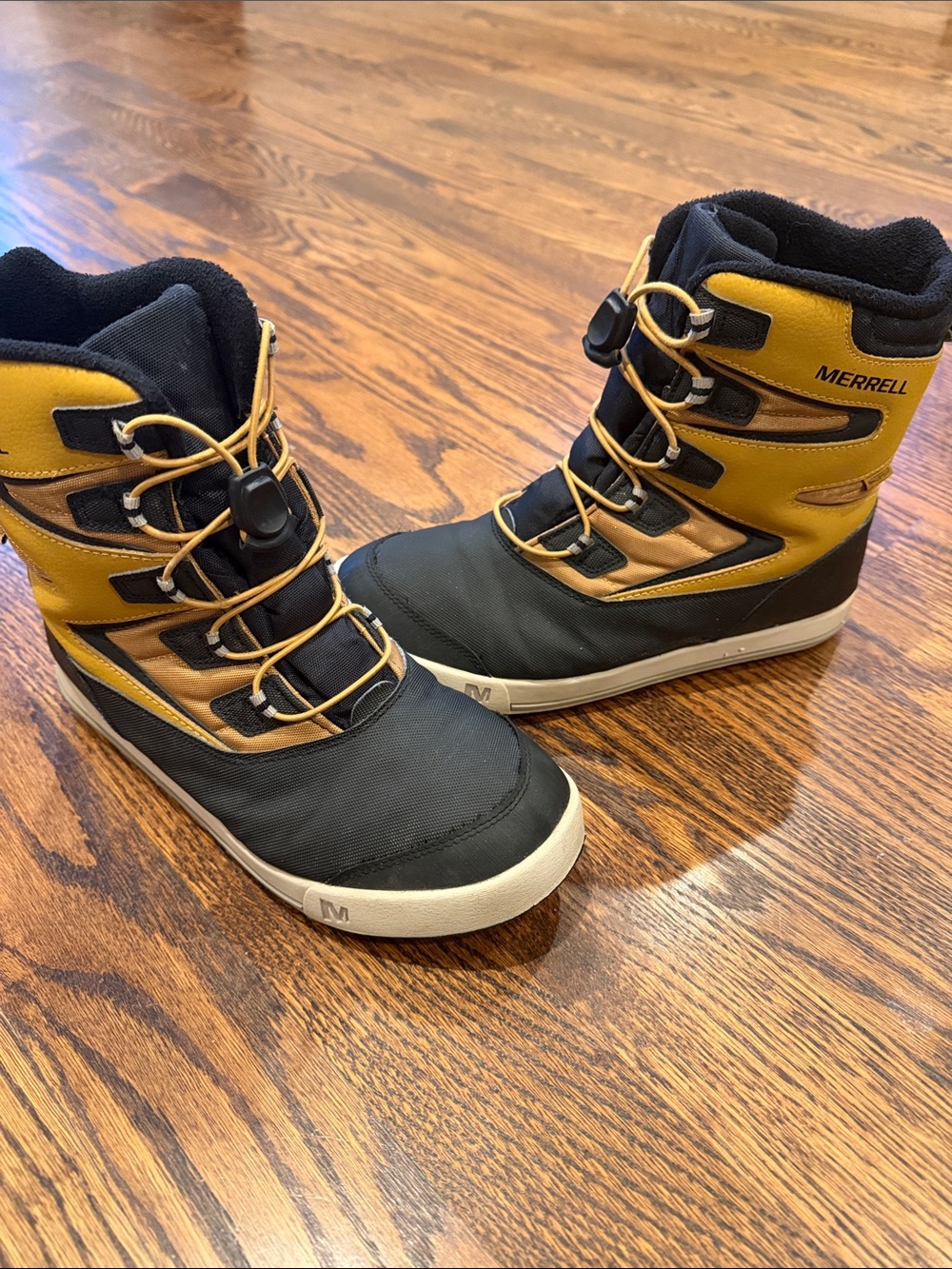 Merrell sz 7 Women's Waterproof Warm Winter Snow Boots to -25F - 32C